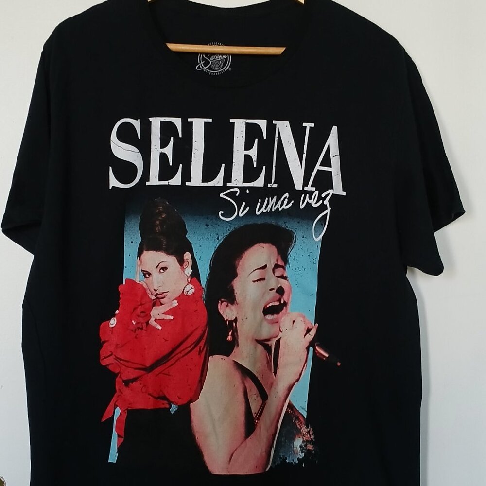 T-Shirt Selena